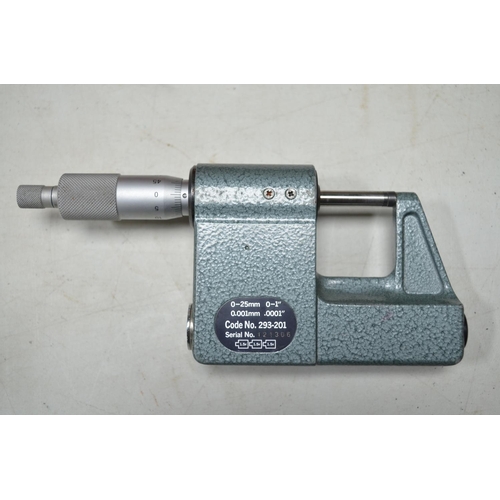 533 - Mitutoyo digital micrometer, item no 293-201 with box