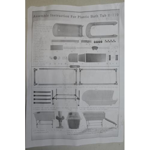 539 - Dog bath with shower head, L122 W60 H89cm