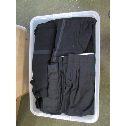 454 - Men's evening trousers (1 box)