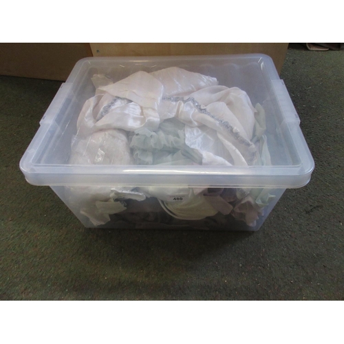 480 - Various clothing (1 box)