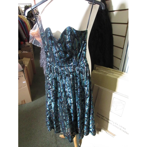 707 - 1980s dresses in various sizes and styles, approx.20