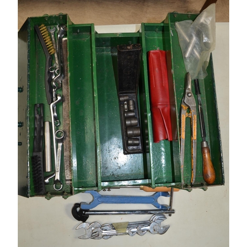 595 - Two vintage top opening metal tool chests containing a quantity of painting and decorating tools, pa... 