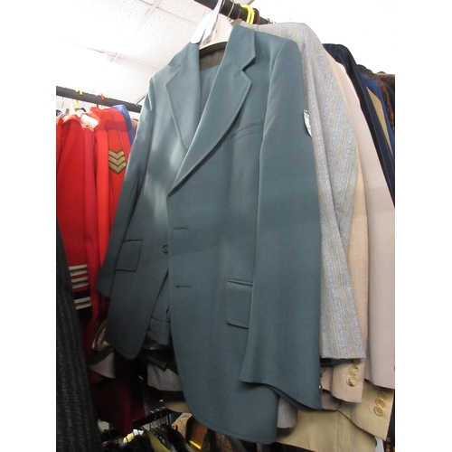 317 - Men's 1970's style suits (32)