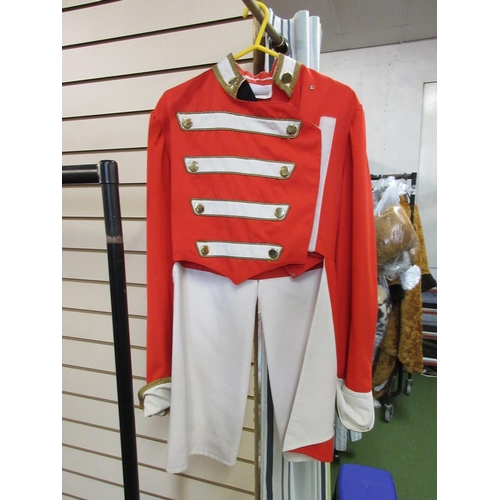 833 - Collection of reproduction British red military dress jackets, including a Chelsea Pensioners style ... 