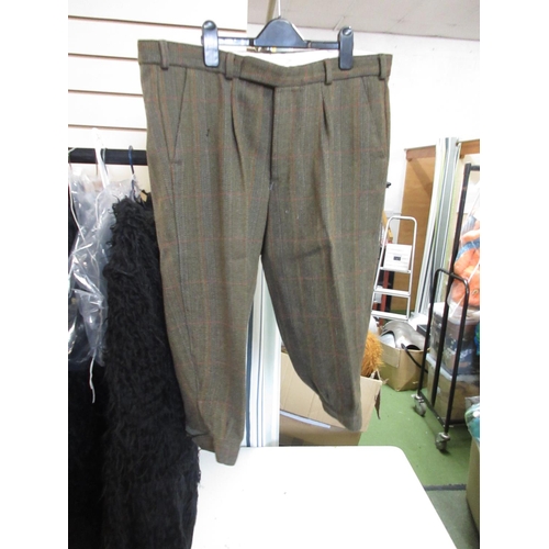 844 - Plus Fours trousers, various sizes, approx. 20