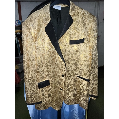 948 - Men's 1970s style entertainer/showman type costumes including jackets and suits