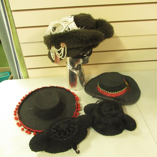 104 - Mexican/Spanish style hats (5)