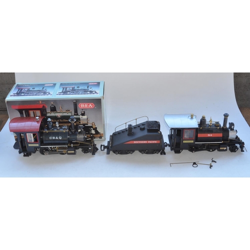 97 - Boxed R.E.A. G gauge Rodgers 2-4-2 Old Time electric locomotive and an Aristocraft Rodgers 2-4-2 wit... 