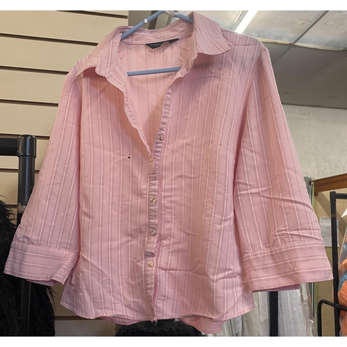 779 - Women's blouses, various styles and colours, and women's/girls' school style shirts, approx.55 (2 bo... 