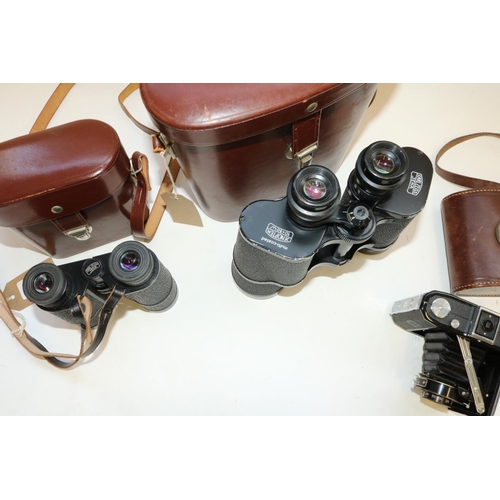 1390 - Pair of Carl Ziess Jenoptem 10x50W multicoated binoculars, a similar pair of Notarem 8x32B mc binocu... 