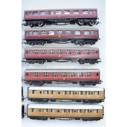 123 - Twelve used Hornby OO gauge LMS and LNER passenger coaches, condition varies from good to very good,... 