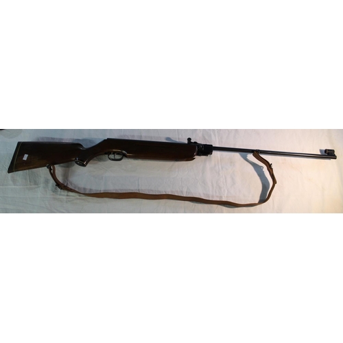 1352 - Wehriach HW35 .22 break barrel air rifle, with shoulder strap, barrel L56cm