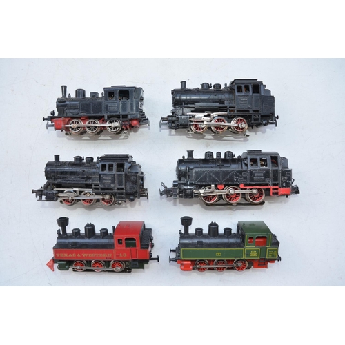 344 - Collection of Marklin OO gauge 3 rail electric locos including boxed set 3183 (contents may not be f... 