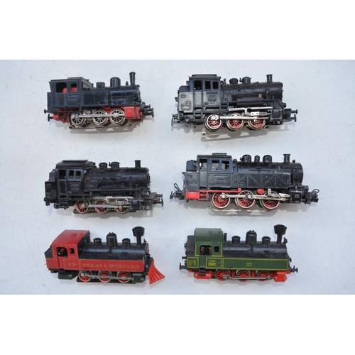 344 - Collection of Marklin OO gauge 3 rail electric locos including boxed set 3183 (contents may not be f... 