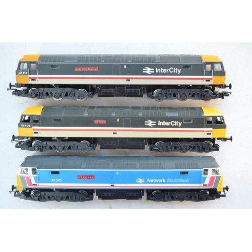 364 - Three Hornby OO gauge electric train models: R802 BR Class 47 Lady Diana Spencer (name plaque applie... 