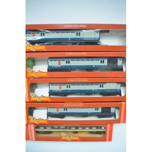 400 - Ten Hornby OO gauge railway coaches/wagons to include 5 InterCity passenger/dining coaches, 4 operat... 