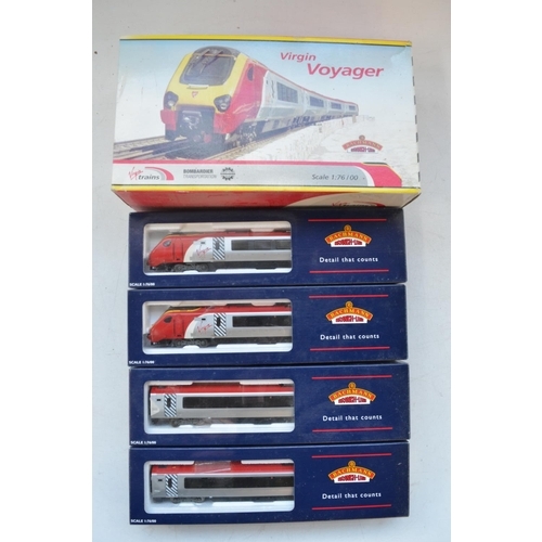 347 - Boxed Bachmann Branch-Line OO gauge Virgin Voyager Class 220 (non tilt) 4 car DEMU 