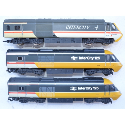 367 - Two Lima OO gauge InterCity 125 power cars and 1x dummy. Power car and dummy twin models in good lit... 