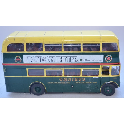 430 - Sun Star 1/24 scale diecast London Transport Routemasters RM 2191 double decker highly detailed bus ... 