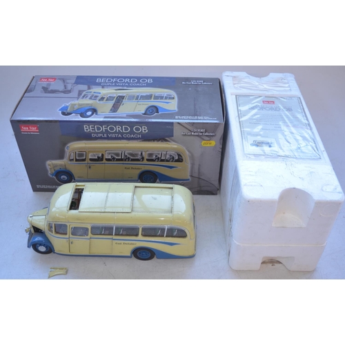 432 - Sun Star 1/24 scale diecast Bedford OB SS7376 East Yorkshire highly detailed bus model with engine e... 