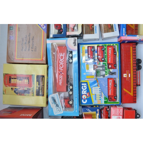 457 - Collection of Royal Mail and Parcel Force related diecast commercial vehicles, many boxed, various s... 