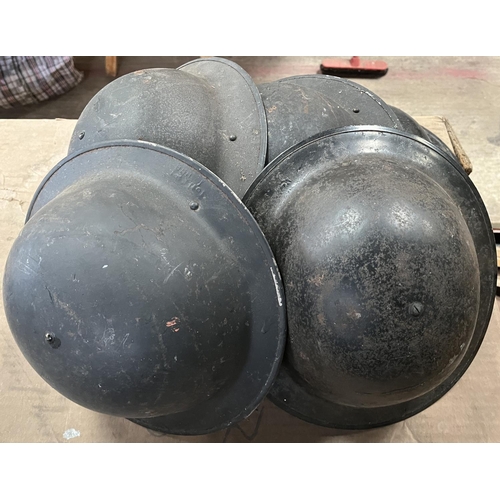 1250 - Black WWII brodie helmets with linings (5)