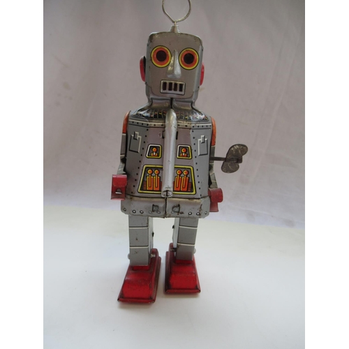 410 - 1950's Japanese Yoshiya original Sparky robot1960's H20cm, in non original later box