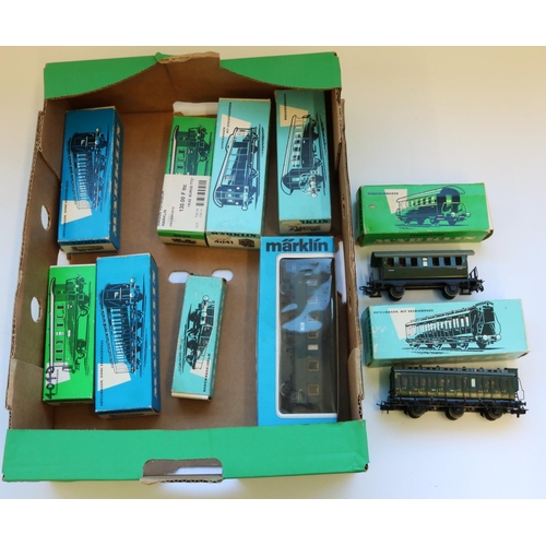 299 - Ten Marklin OO/HO gauge boxed coaches and rolling stock, no. 4004 x2, 4005, 4041, 4002, 4104, 4503, ... 