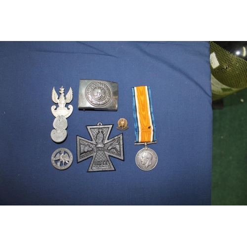 882 - Collection of military badges and others including WWII German belt buckle, Imperial eagle cap badge... 