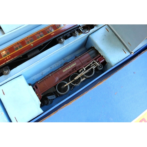 129 - Hornby Dublo 3 rail OO gauge EDP2 passenger train Duchess of Atholl set, complete with track, power ... 