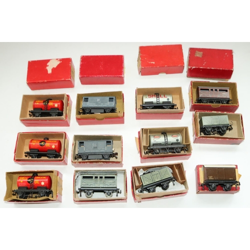 277 - Two Trix Twin Railway - TTR 643 tank wagon Shell, 14 other boxed Trix Twin Railway TTR rolling stock... 