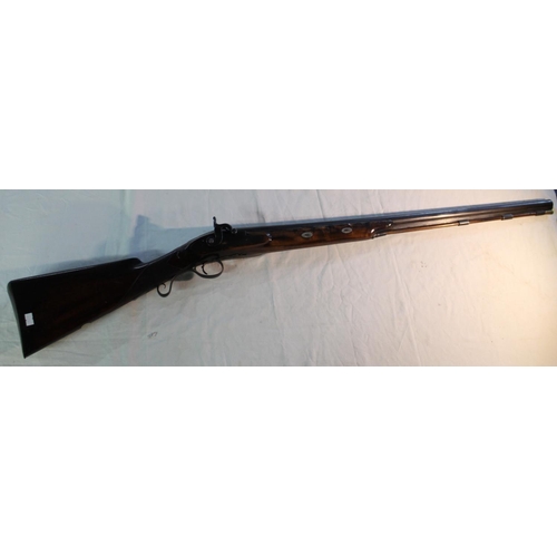 1358 - Percussion single barrel 8B shotgun with makers stamp to lock, original ramrod, barrel L87cm overall... 