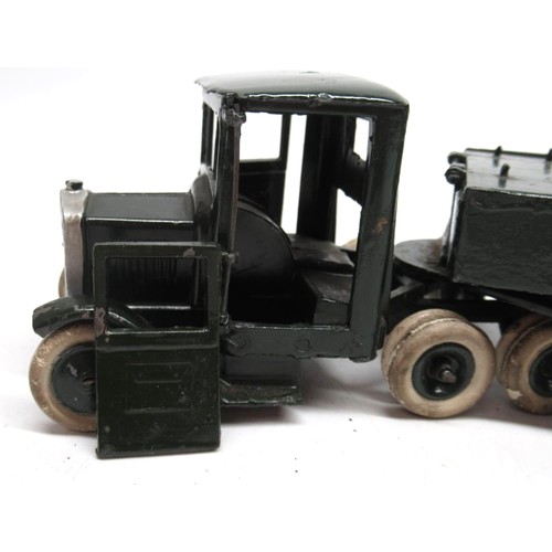 401 - W Britain military model No. 1641 Mechanical Transport and Air Force Equipment Underslung Lorry with... 