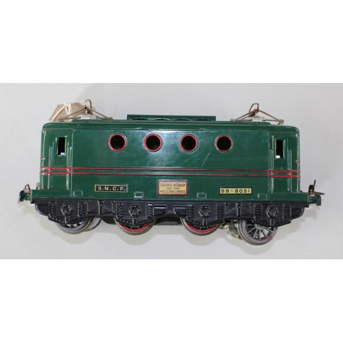 247 - Hornby France Le Provencal O gauge electric loco 8051 with original box and CoA