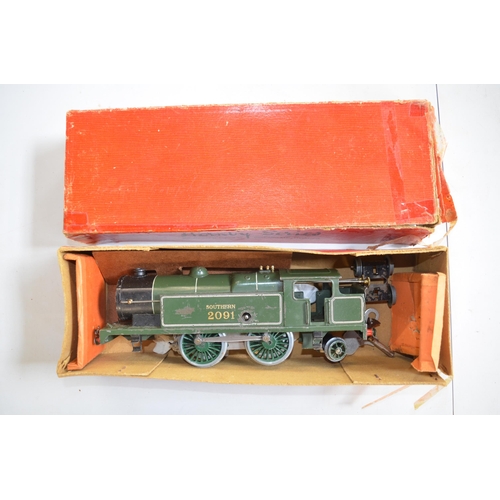 249 - Hornby O gauge clockwork No2 Special Tank Engine finished in Southern green livery, engine number 20... 