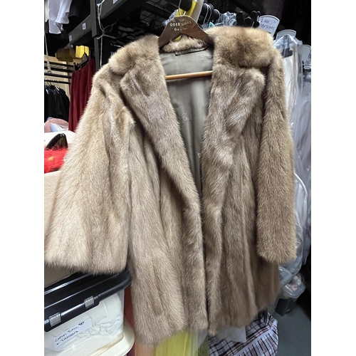 1229 - Faux and real fur coats and stoles, approx.12