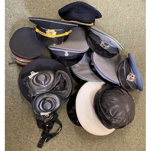 806 - Reproduction military and police peaked caps (1 bag)