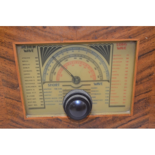 970 - Vintage Philco radio receiver