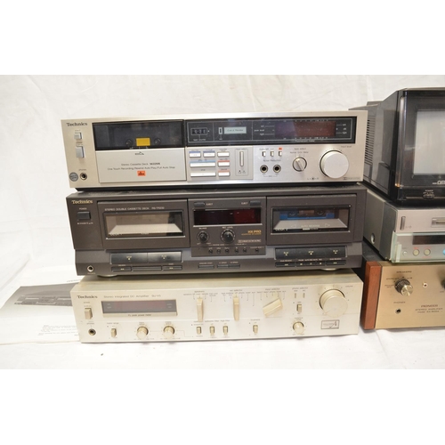 978 - Technics SU-V5 Integrated DC Amplifier, RS-TR232 Stereo Double Cassette Deck and M229X single casset... 