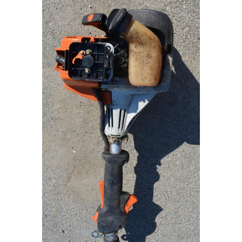 1125 - Stihl petrol powered pole pruner and a Stihl petrol powered hedge trimmer, both A/F, missing some co... 