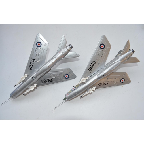 468 - Two Corgi 1/72 diecast limited edition EE Lightning models, 92 Sqn F2 aerobatic team (6360/6800) and... 