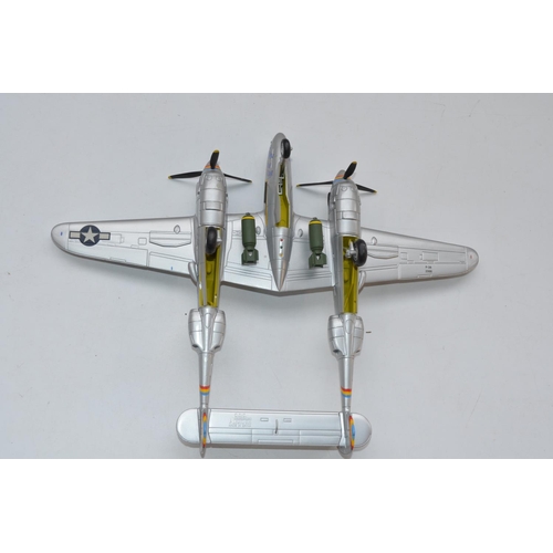 469 - Boxed Armour Collection 1/48 diecast P-38J Lightning 