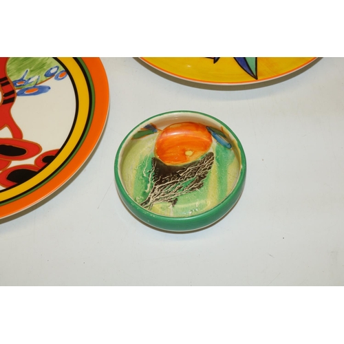 318 - Clarice Cliff Delecia Citrus circular pin dish, D9cm, two Royal Staffordshire Clarice Cliff dishes, ... 