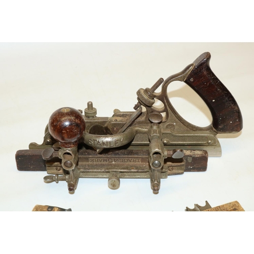 447 - Stanley No. 45 Combination plane, L29cm, with box of cutters