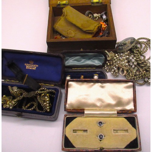 387 - Collection of costume jewellery including synthetic pearls, cufflinks, necklaces, bracelets etc.