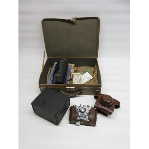 359 - Case cont. Koroll 'S' Film 120 F:11 camera, Kodak No. 2A Brownie camera, box of Metol-Quinol Develop... 