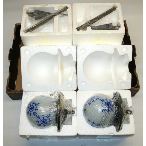 1066 - Set of Four crackled glass solar lights, boxed as new, with rechargeable batteries, shepherds hooks ... 