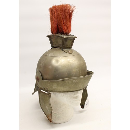 865 - The Lizzie Cundy Collection - Ben Hur 1959 prop helmet, metal with red stained horse hair

Provenanc... 