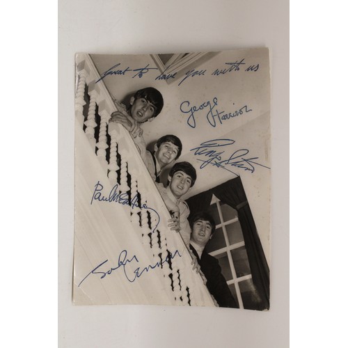 871 - The Lizzie Cundy collection - Facsimile signed photo of the Beatles, 15.9cm x 20.4cm