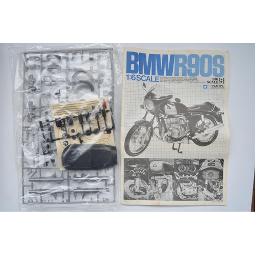 13 - Tamiya 1/6 scale BMW R90S Big Scale No8 model kit (item no BS0608/3500), un started with all sprues ... 